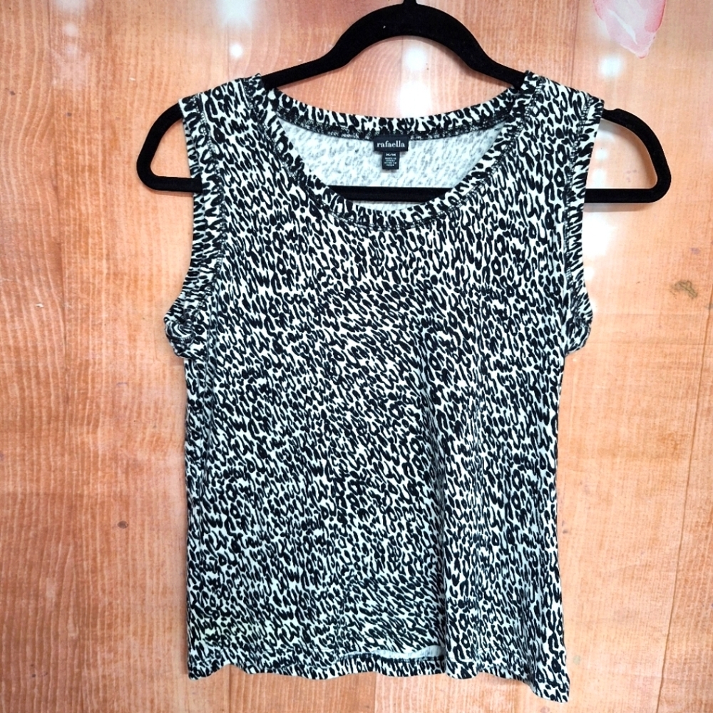 Rafaella animal print tank top size medium black and white